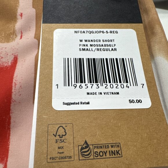 NWT THE NORTH FACE Wander Women's Abstract Print Shorts Size Small - Picture 3 of 10